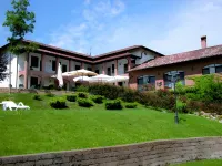 Agriturismo Le Due Cascine Hotel in zona Cantine Bosca