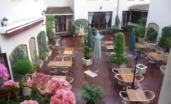 Hotel Normandy - Housity