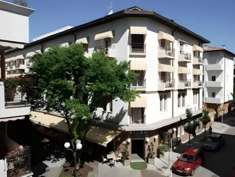 Hotel Diana