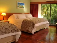 Yvy Hotel de Selva Hotels in Selva Iryapu