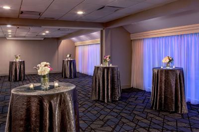 Public Areas Courtyard Boston Marlborough Photo