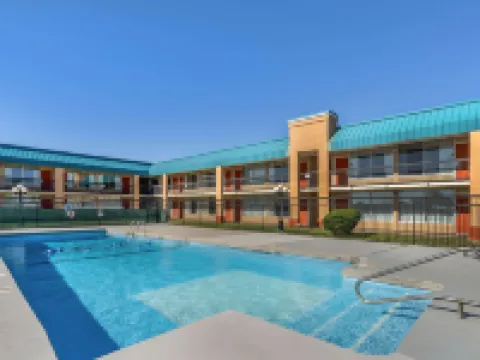 ควอลิตี้อินน์ ตูกุมการิ โรงแรมในตูกุมการิ