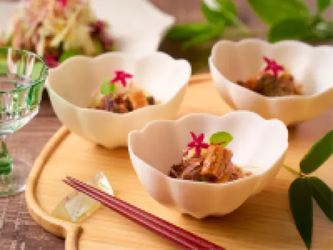 Ooedo Onsen Monogatari Higashiyama Grand Hotel Hotel di Aizuwakamatsu