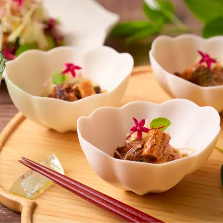 Ooedo Onsen Monogatari Higashiyama Grand Hotel Отели рядом со станцией Станция Аизу-Вакаматасу JR