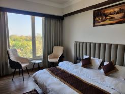 Hotel Basant Sarovar