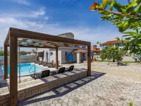 Dzana - Villas