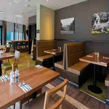 Premier Inn London Bromley Dining/Meeting Rooms