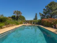 Les Mûriers - piscina