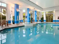 Doubletree by Hilton Dartford Bridge - Pool