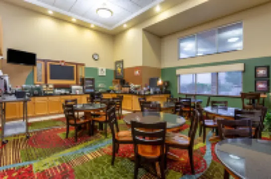 AmericInn by Wyndham Wausau