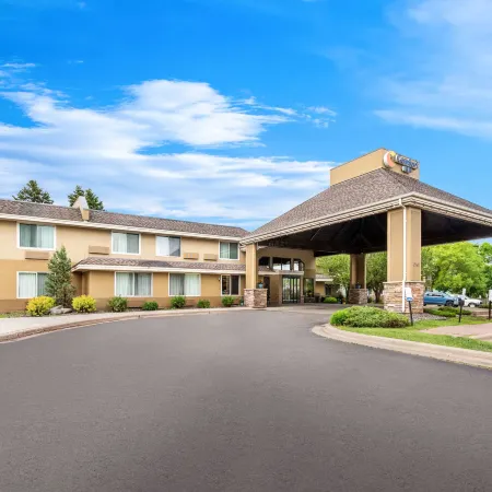 Comfort Inn West