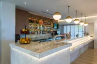 Hotel Matheo Villas & Suites - ที่มีบาร์