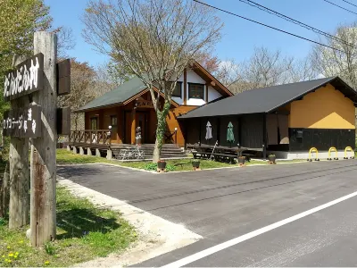 Dandanmura Hotels in Maniwa