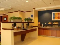 Fairfield Inn & Suites Columbus OSU - breakfast