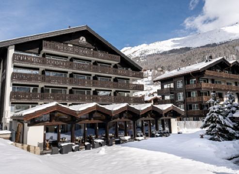 Le Mirabeau Resort & Spa