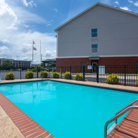 La Quinta Inn & Suites by Wyndham Oxford - Anniston