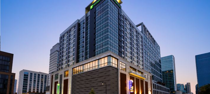 Holiday Inn & Suites NASHVILLE DOWNTOWN - BROADWAY by IHG Hotéis em Davidson County