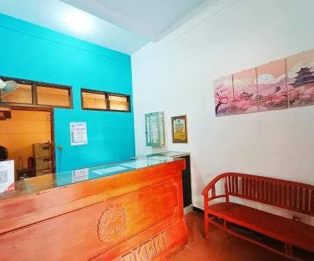 YUTAKA Inn Stasiun Kota Madiun