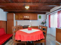 House Monteci 1378 Hotele w: Galizana