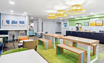 Spark by Hilton Winston-Salem University