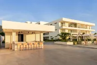 Wyndham Santa Marta Aluna Beach Hotel a Puebloviejo