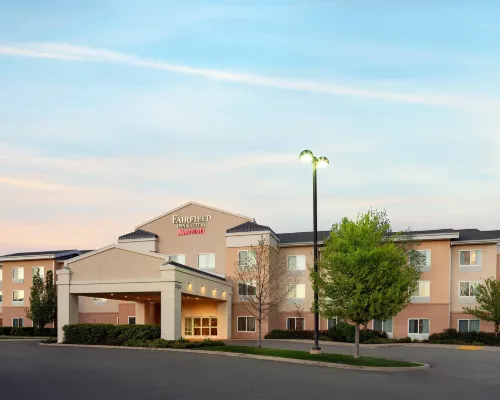 Fairfield Inn & Suites Redding Hotels in Redding
