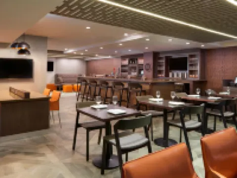 포 포인츠 바이 쉐라톤 해밀턴 - 스토니 크리크 해밀턴 호텔