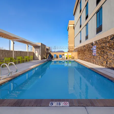 Home2 Suites by Hilton Redding