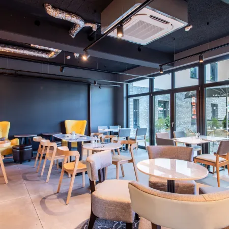Premier Inn Heidelberg City Zentrum Отели рядом с достопримечательностью «Гейдельбергская бочка»