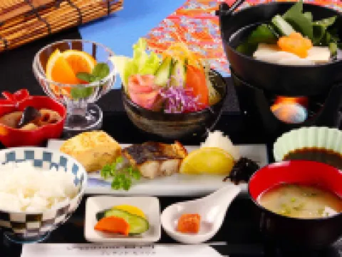 Pleasant （プレザント）日向 日向市のホテル