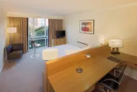 Hilton Northampton Hotels in Roade