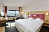 Park Inn by Radisson Liege Airport Hôtels à : 