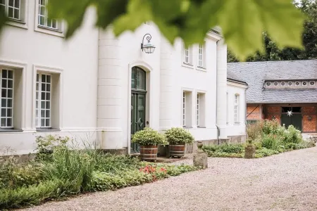 Kleines Schloss Lanke: View into the forest