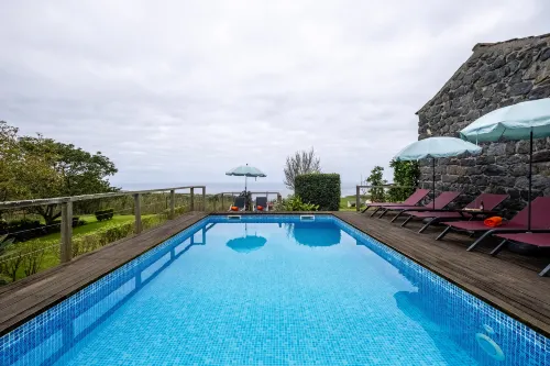 Holiday Cottage Rental with Shared Pool and Sea and Mountain View