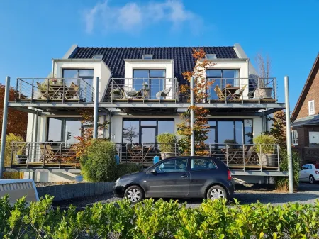 Front row, more sea is not possible! Отели рядом с достопримечательностью «Scharbeutzer Strand Ostsee»