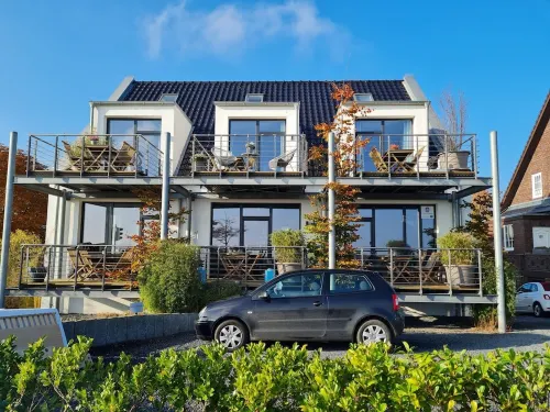 Front row, more sea is not possible! Hotels in Scharbeutz