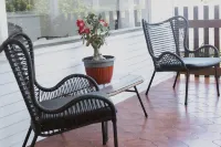 Victoria St. Beach House, Coffs Jetty5 Bedroom PET Friendly Airconditioned