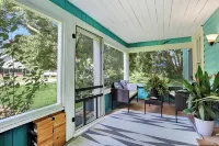 Cozy High Springs Retreat Near Blue Springs, Renovated Pet-Friendly Backyard!