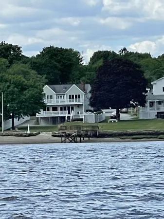 The Tequila Sunrise House is a beautiful waterfront 5 Bedroom home