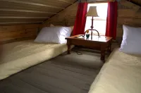 Tiny House Living on the ranch in East Texas Hotels in Rains County