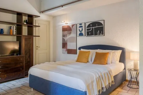Studio Apartment - 1 minute walk from the Lake