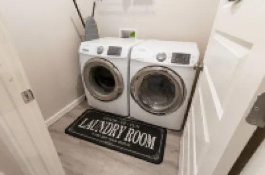 Edmond Oasis: Luxury Retreat w/ Massage Chair and Infinity Game Table