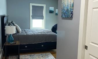 Modern Farm House…minutes to Okemo; 2 King beds!