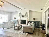 Sleeps 14 w/Boat Slip & Gulf Access! 5 B/3BA PET FRIENDLY