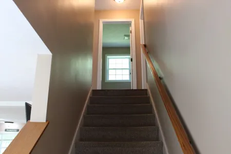 Cozy Home Near Downtown, Shops, and Restaurants. Отели в г. Кин