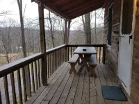 Affordable cabin near Raystown Lake, minutes from Seven Points & Allegrippas Tr