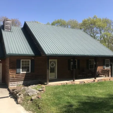 Truman Lake Vacation Home on 10 Acres, Borders Public Ground