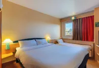 B&B HOTEL Blois Nord Vallée Maillard Hôtels à : Blois