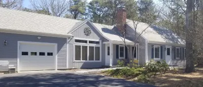 Renovated 4BR/2BA expanded Cape on private quiet street Hotels near Cape Cod Rail Trail