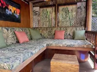 Artistic Haven in Hollywood with Pool, Hot Tub, Cabana, and Garden